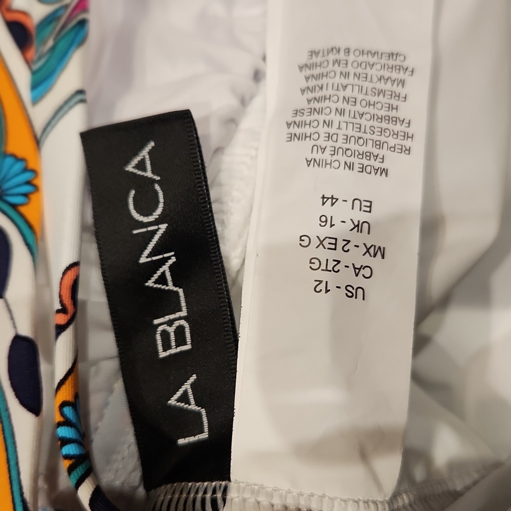 NWT LA Blanca Women's sz 12 Onepiece Swimsuit w/built-in pads - Picture 9 of 10